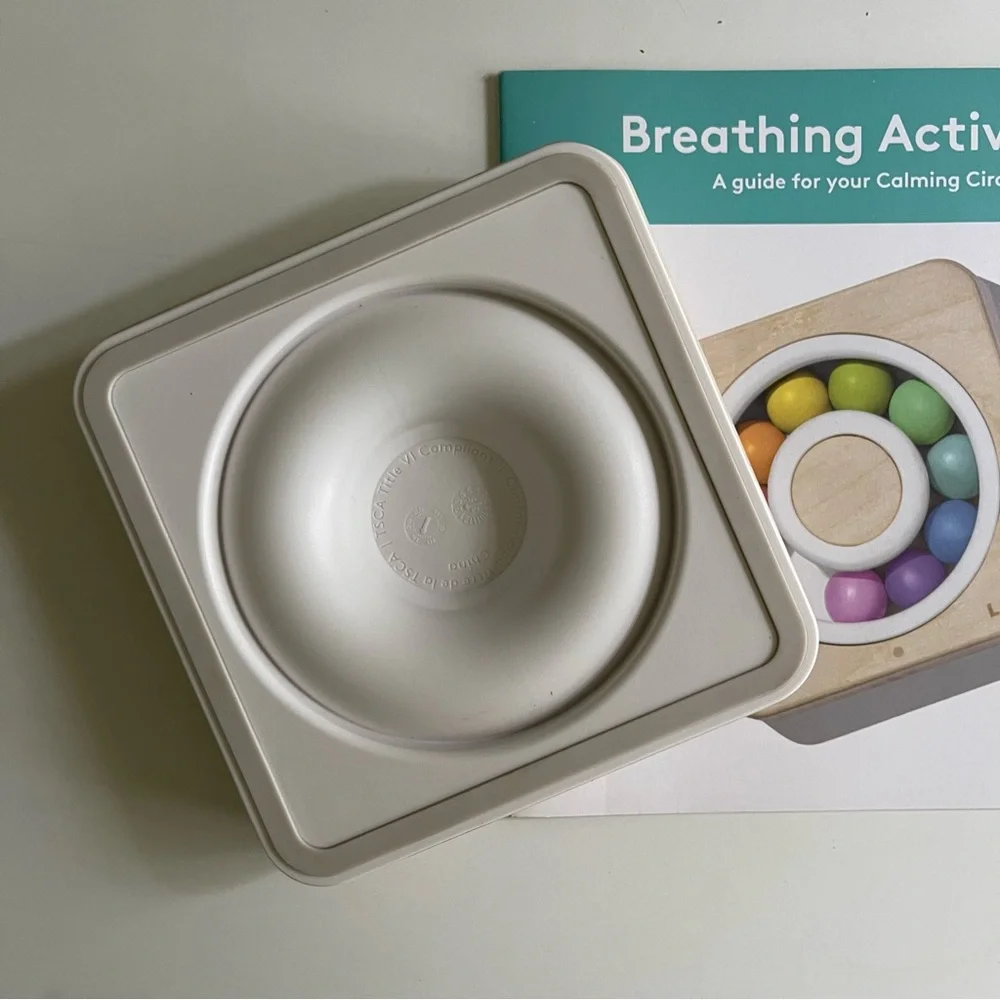 EUC Lovevery Calming Circle and Guide